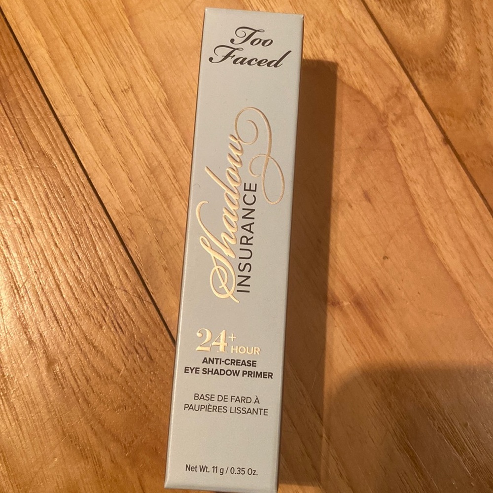Too faced shadow insurance anti crease eye shadow primer